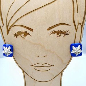 Vintage Sparkling Starfish Earrings, Bright Blue Lucite with White Sea Star